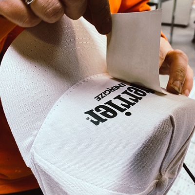 Casquette personnalisée pour PERRIER et Roland-Garros